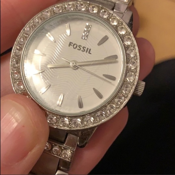 Fossil Watch - Picture 4 of 9
